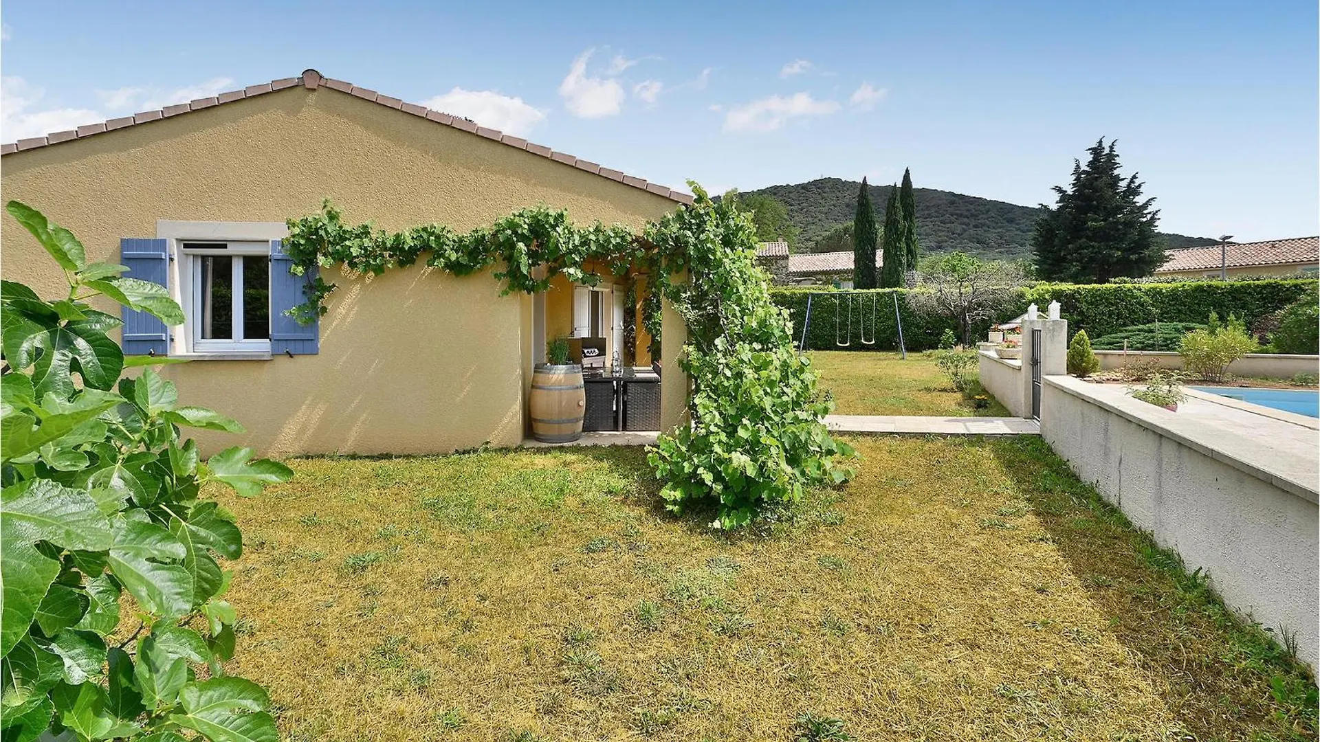 Holiday home Cozy Home In Malataverne France